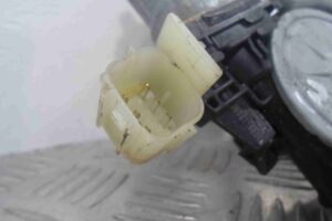 Изображение товара 63718 - 00063718 steklopodemnik zadnij pravyj 3