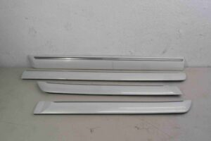 Изображение товара 63758 - 00063758 nakladka dveri (molding) Porsche Macan 2