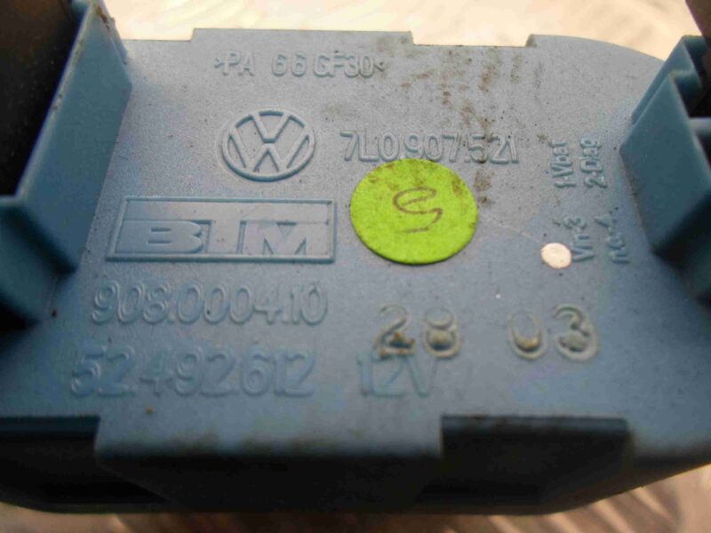 Изображение товара 63794 - 00063794 rezistor otopitelya Toyota Corolla Matrix