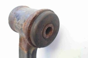 Изображение товара 63850 - 00063850 rychag perednij pravyj nizhnij Ford Fiesta 3
