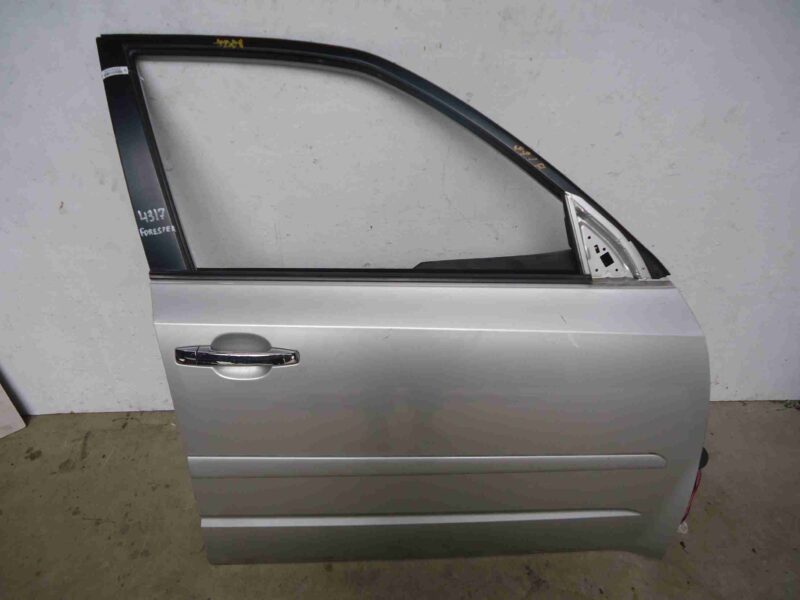 Изображение товара 64038 - 00064038 dver perednyaya pravaya Peugeot 107 1
