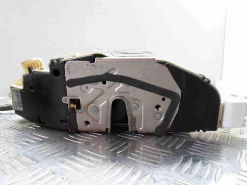 Изображение товара 64071 - 00064071 zamok dveri Ford Scorpio 3