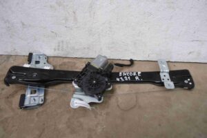 Изображение товара 64200 - 00064200 steklopodemnik perednij pravyj 1