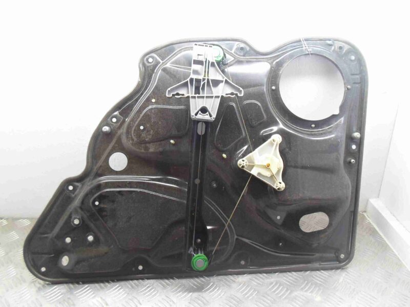 Изображение товара 64271 - 00064271 steklopodemnik zadnij levyj Volvo S40