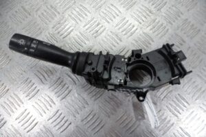 Изображение товара 64565 - 00064565 pereklyuchatel podrulevoj (strekoza) Mercedes CLA 3