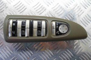 Изображение товара 64574 - 00064574 knopka steklopodemnika Ford Scorpio 2