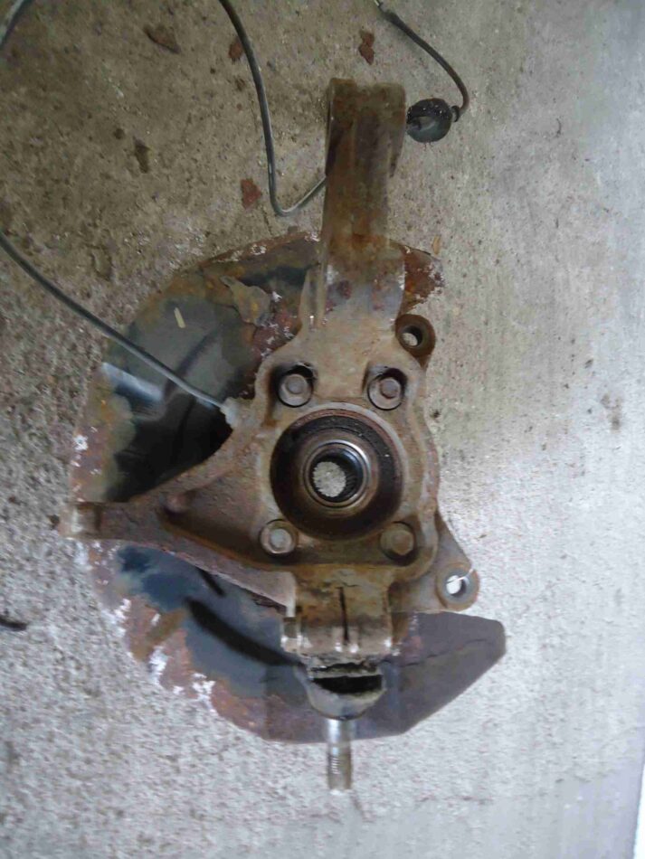 Изображение товара 64580 - 00064580 kulak povorotnyj pravyj Peugeot 306