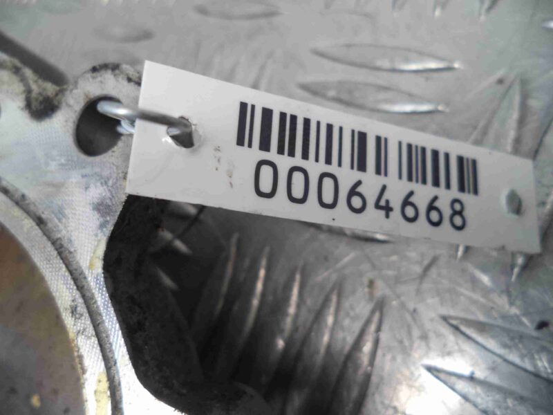 Изображение товара 64668 - 00064668 kryshka dvigatelya