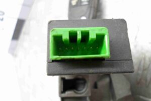 Изображение товара 64922 - 00064922 zamok zazhiganiya Volvo V50 2