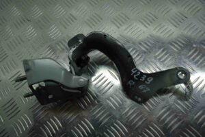 Изображение товара 64992 - 00064992 petlya kryshki bagazhnika 3