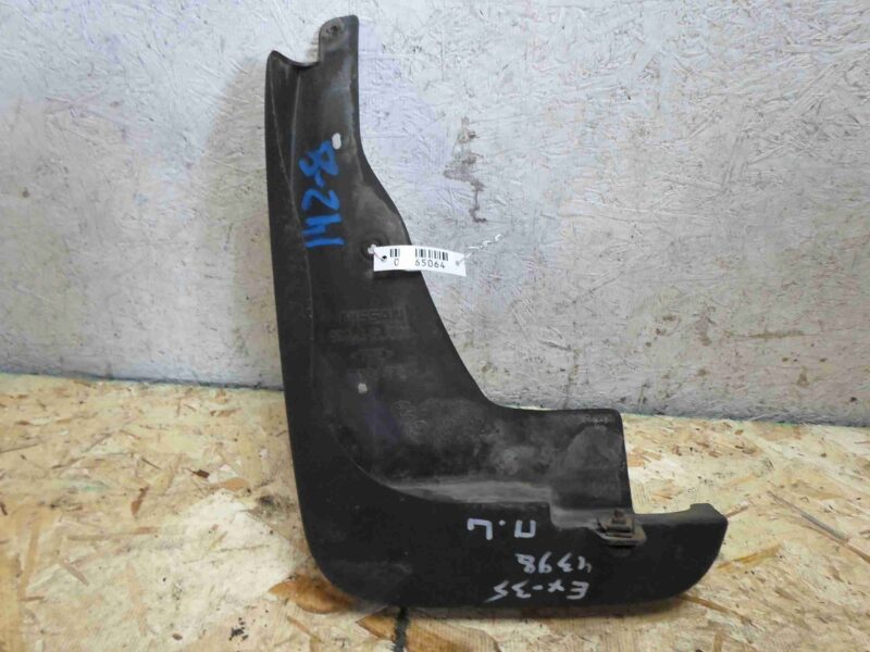 Изображение товара 65064 - 00065064 bryzgovik perednij Toyota Hiace