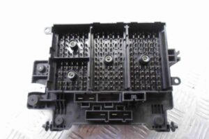 Изображение товара 65195 - 00065195 blok predokhranitelej Toyota Venza 1
