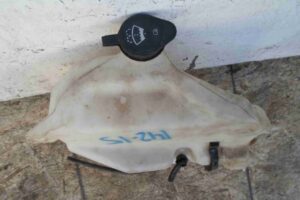 Изображение товара 65366 - 00065366 bachok omyvatelya Toyota Venza 2
