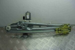 Изображение товара 65435 - 00065435 steklopodemnik zadnij levyj Skoda Yeti 1