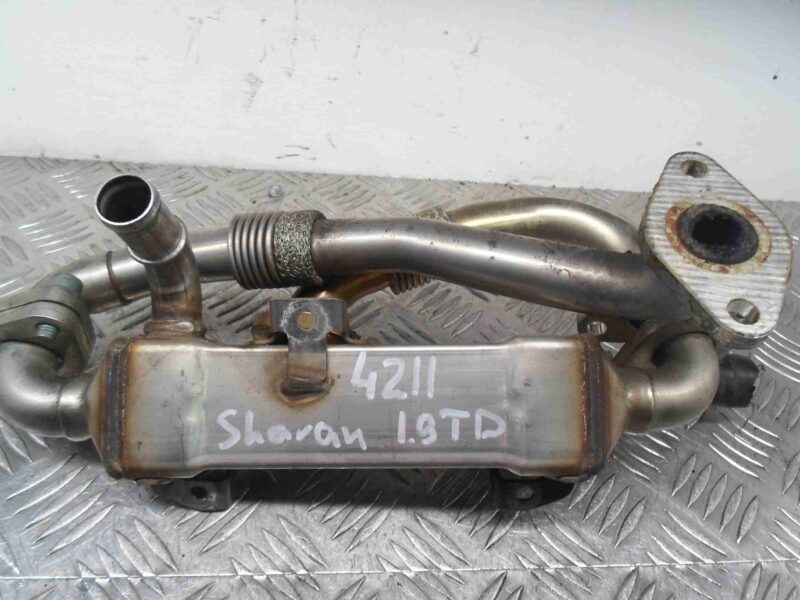 Изображение товара 65678 - 00065678 radiator sistemy EGR Toyota Previa