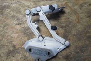 Изображение товара 65911 - 00065911 petlya kapota pravaya Toyota Corolla Matrix 1