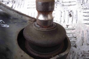 Изображение товара 65995 - 00065995 rychag zadnij levyj verkhnij LDV Convoy 3