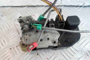 Изображение товара 66057 - 00066057 zamok dveri Peugeot 207 3