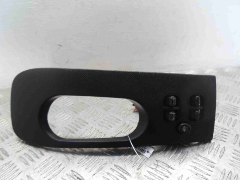 Изображение товара 66077 - 00066077 knopka steklopodemnika Peugeot 207