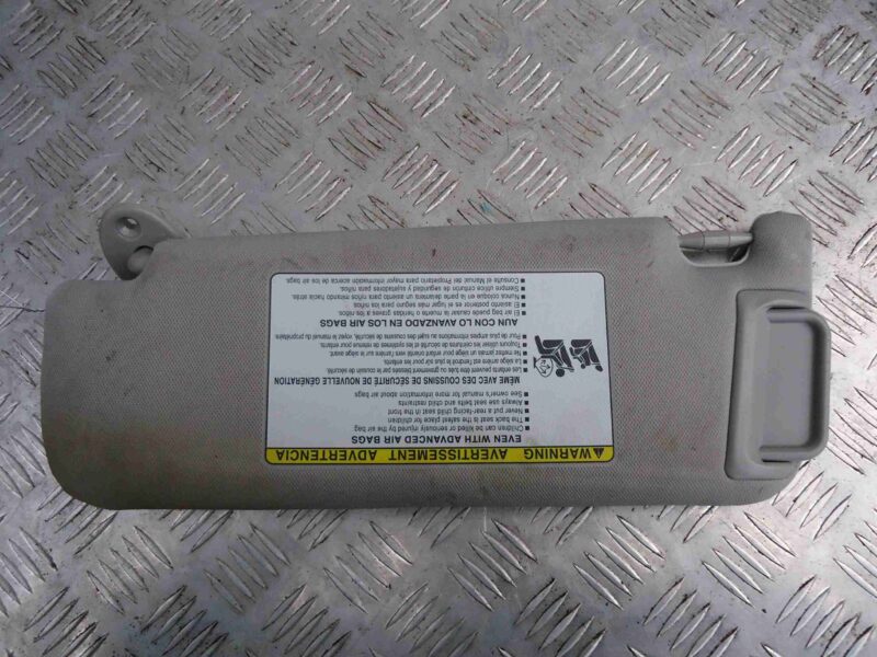 Изображение товара 66137 - 00066137 kozyrek solntsezaschitnyj Subaru Legacy 2