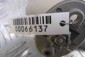 Изображение товара 66137 - 00066137 kozyrek solntsezaschitnyj Subaru Legacy