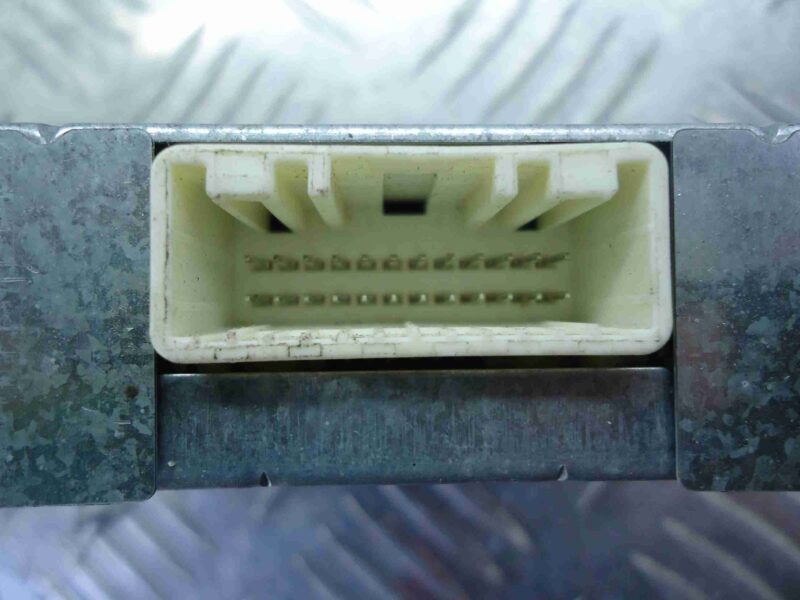 Изображение товара 66579 - 00066579 blok upravleniya audiosistemoj Peugeot 4007