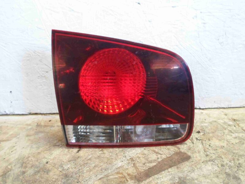 Изображение товара 66623 - 00066623 fonar kryshki levyj Toyota Matrix