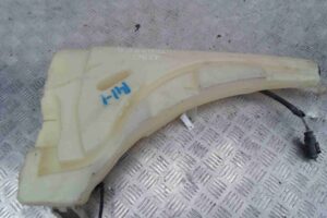 Изображение товара 66806 - 00066806 bachok omyvatelya Toyota Corolla Matrix 2