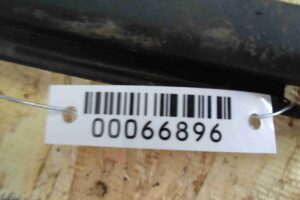 Изображение товара 66896 - 00066896 zaglushka (reshetka) v bamper Alfa Romeo 146 2