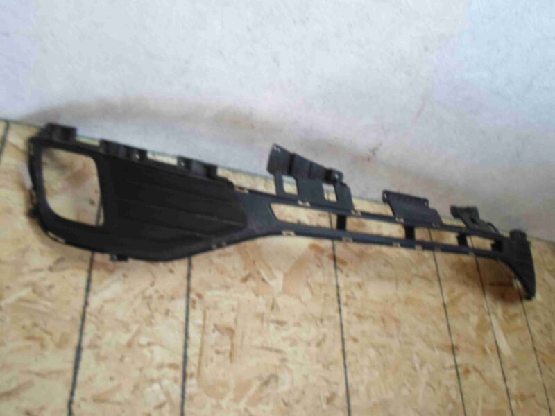 Изображение товара 66896 - 00066896 zaglushka (reshetka) v bamper Alfa Romeo 146