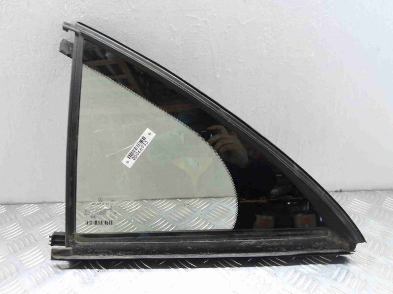 Изображение товара 66933 - 00066933 steklo dveri zadnej levoj Ford Scorpio