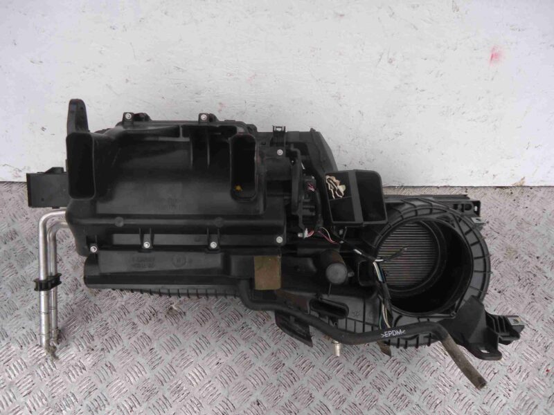 Изображение товара 67030 - 00067030 korpus otopitelya (pechki)