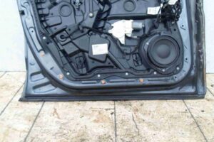 Изображение товара 67215 - 00067215 dver perednyaya levaya Ford Mondeo 2