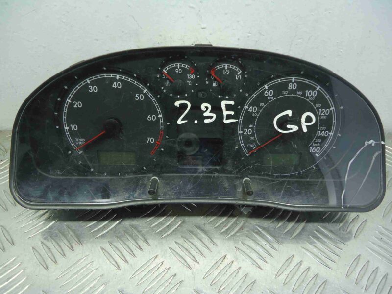 Изображение товара 67318 - 00067318 schitok priborov Volkswagen Up