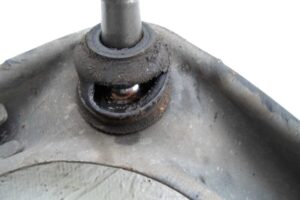 Изображение товара 67514 - 00067514 rychag perednij levyj verkhnij Land Rover Range Rover Sport 1