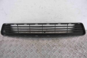 Изображение товара 67563 - 00067563 zaglushka (reshetka) v bamper Subaru Legacy 2