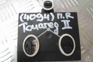 Изображение товара 67588 - 00067588 blok upravleniya perednej pravoj dveri Toyota Corolla Verso 2