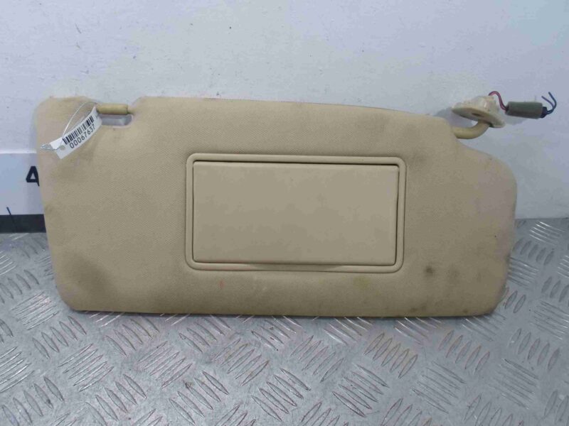 Изображение товара 67637 - 00067637 kozyrek solntsezaschitnyj Peugeot 306