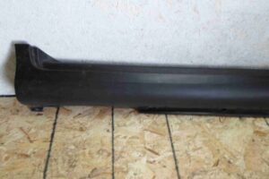 Изображение товара 67878 - 00067878 porog plastikovyj pravyj Toyota Hiace