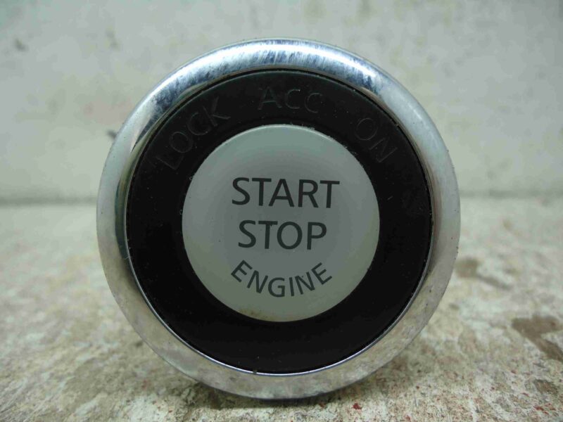 Изображение товара 67925 - 00067925 knopka salona Toyota Hiace