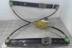 Изображение товара 67961 - 00067961 steklopodemnik zadnij pravyj Hyundai H1 3