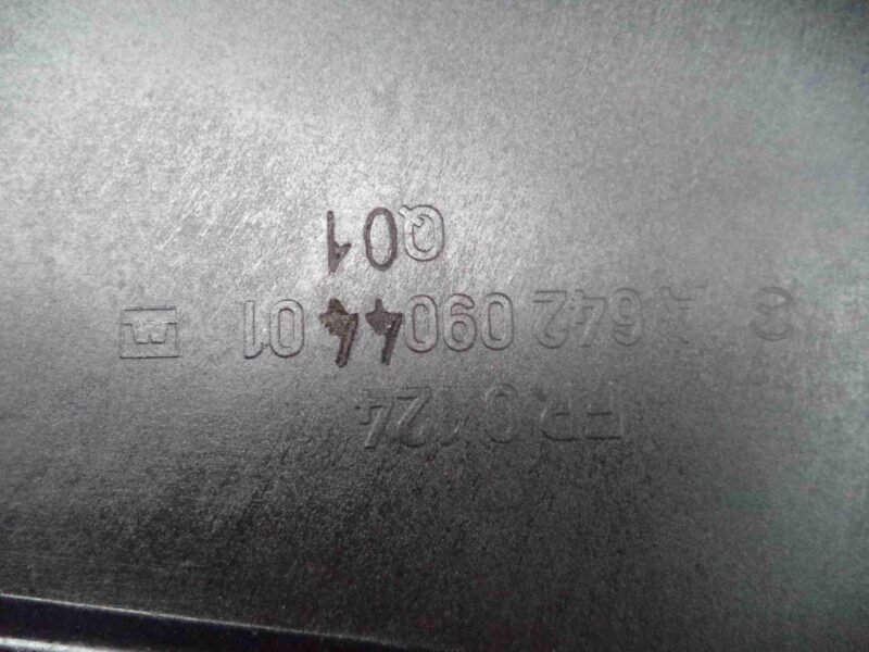 Изображение товара 68045 - 00068045 korpus vozdushnogo filtra Ford Explorer