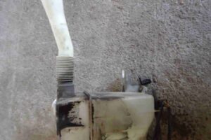 Изображение товара 68054 - 00068054 bachok omyvatelya Peugeot 306 1