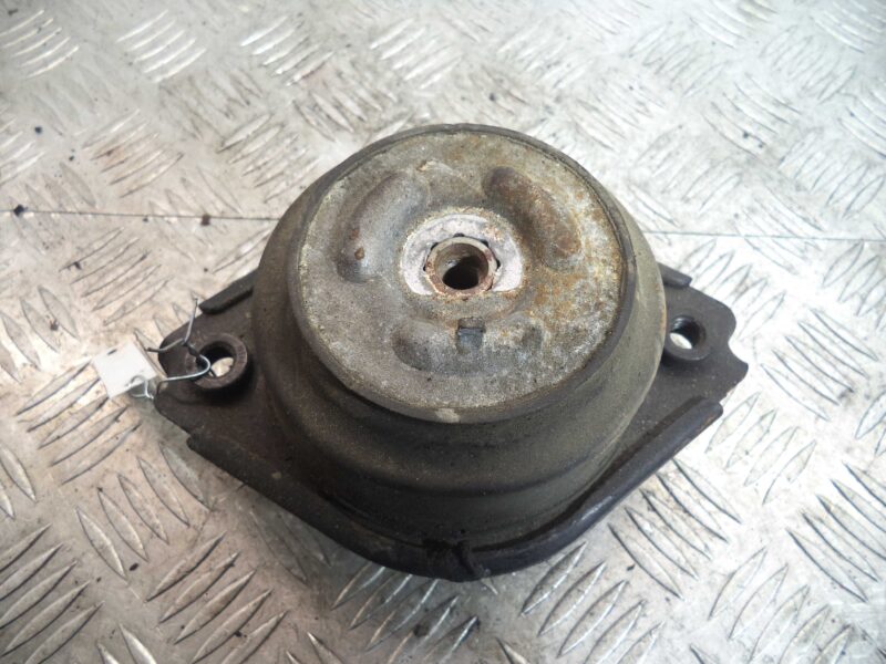 Изображение товара 68097 - 00068097 podushka krepleniya dvigatelya Ford Escort