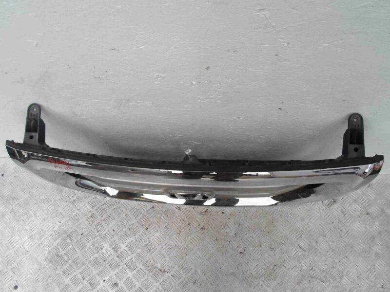 Изображение товара 68232 - 00068232 reshetka radiatora