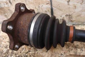 Изображение товара 68295 - 00068295 poluos zadnyaya levaya Toyota Hiace 2