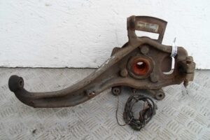 Изображение товара 68379 - 00068379 kulak povorotnyj levyj Land Rover Range Rover Sport 2