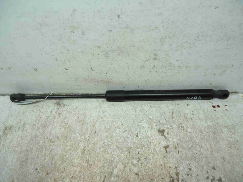 Изображение товара 68421 - 00068421 amortizator kryshki bagazhnika Toyota Hiace