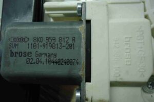 Изображение товара 68428 - 00068428 steklopodemnik zadnij pravyj 2