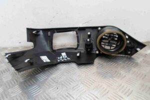 Изображение товара 68456 - 00068456 knopka avarijnoj signalizatsii BMW 4 Series